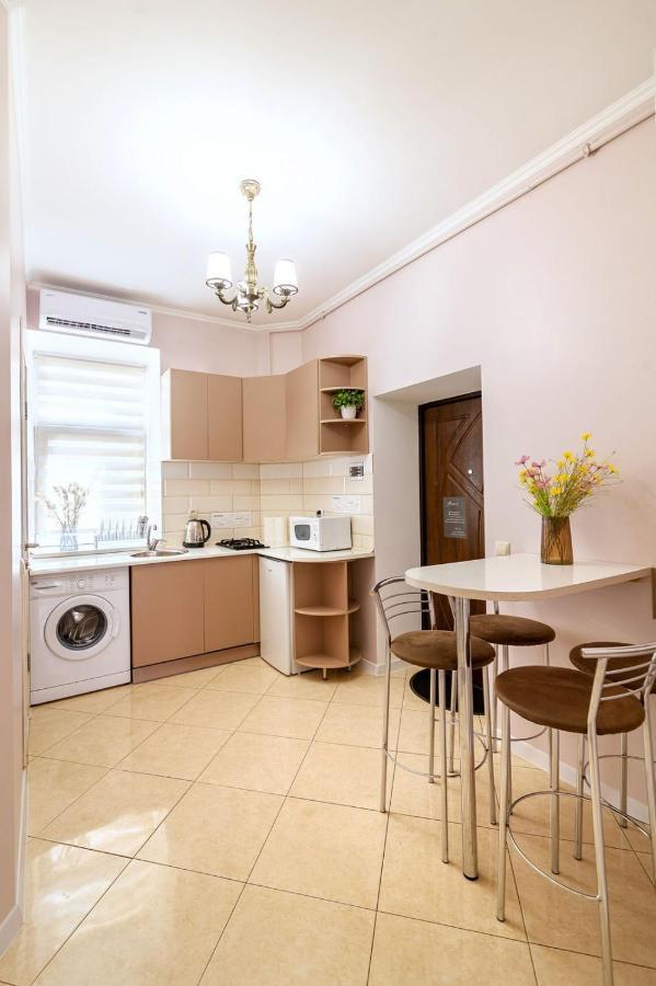 Avangard Magnus Apartment Lviv Exterior photo